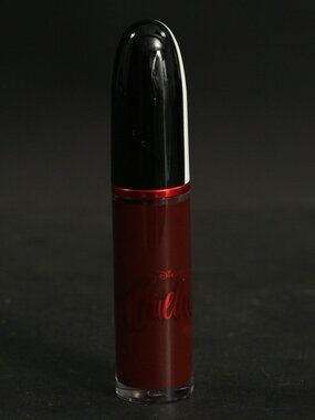 NEW MAC Glamarchy Retro Matte Liquid Lipcolour